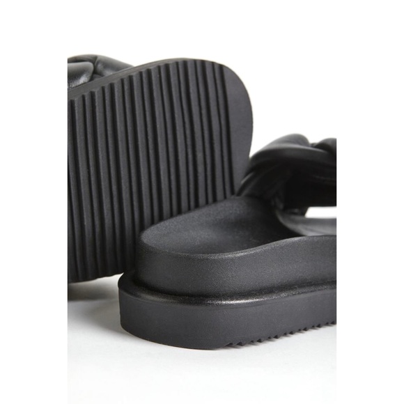 H&M PREMIUM LEATHER SLIDES | BLK | SZ40 | NEW - Picture 7 of 9